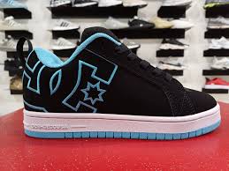 Men's Y2K DC Shoe Collection